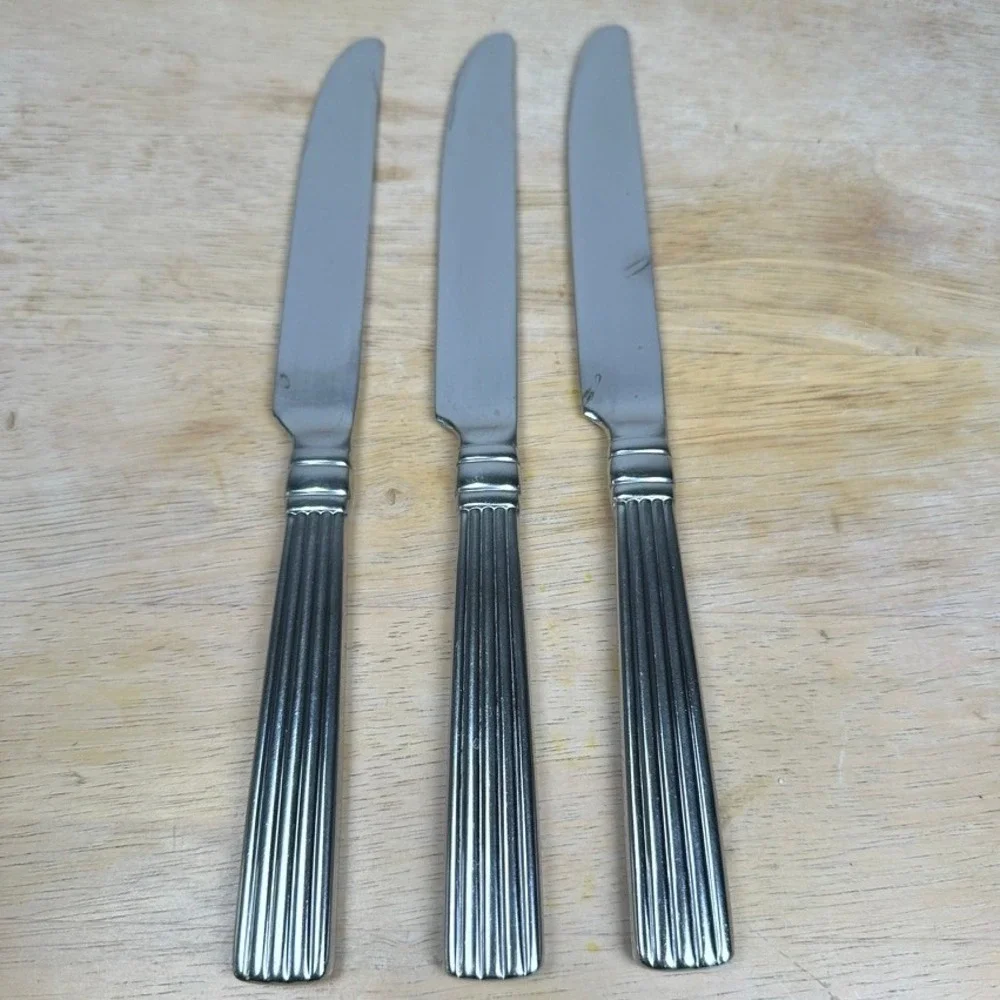 REED & BARTON‎ CRESCENDO II Stainless 18/10 3 Dinner Knives Butter Knives